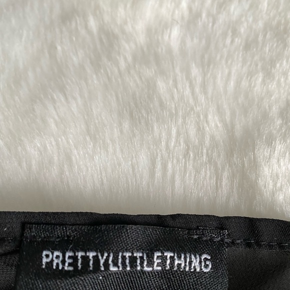 PRETTY LITTLE THING - Black Lace Robe - Picture 2 of 5